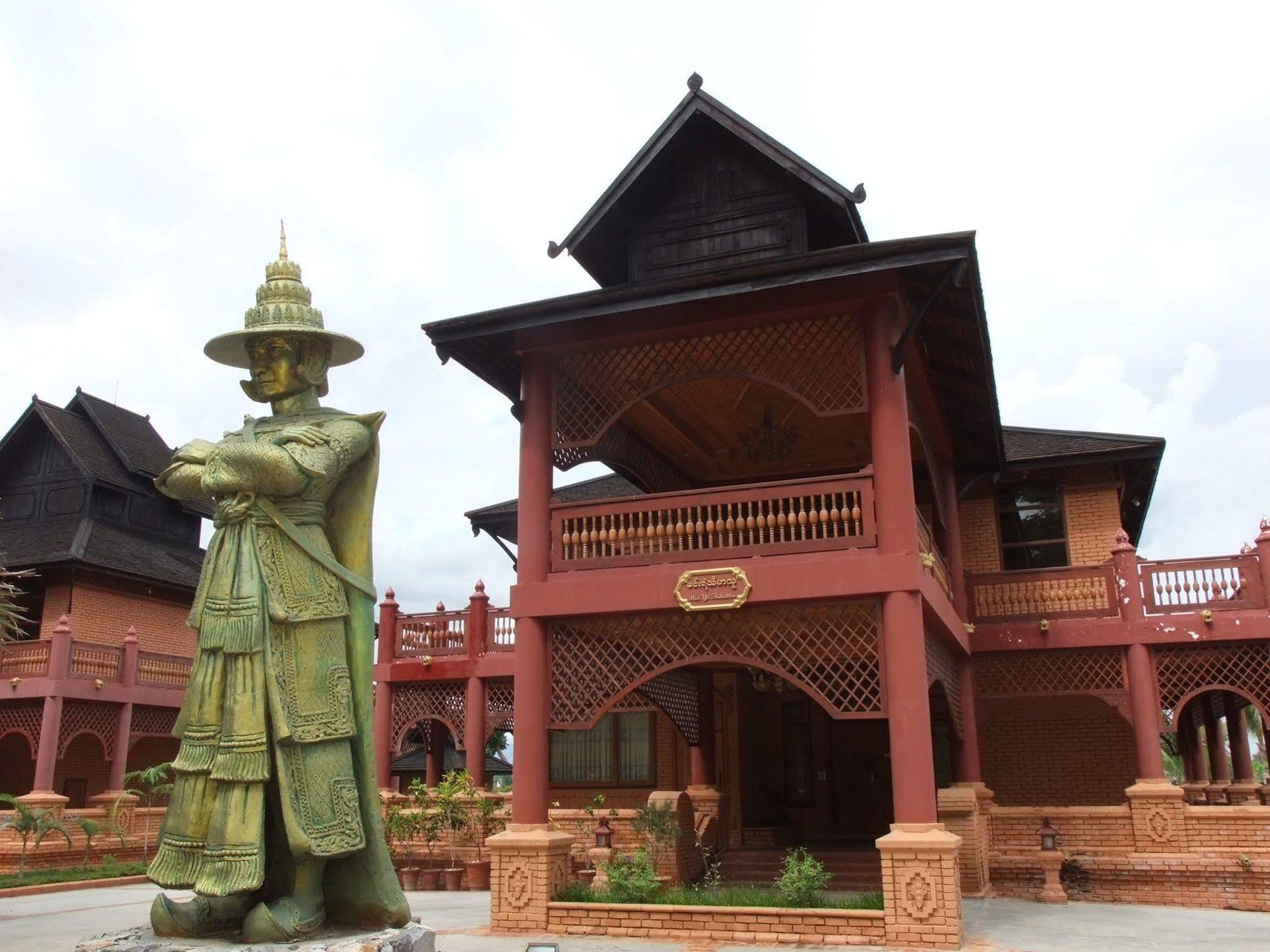 Kma Kaytumadi Hotel Taungoo Εξωτερικό φωτογραφία
