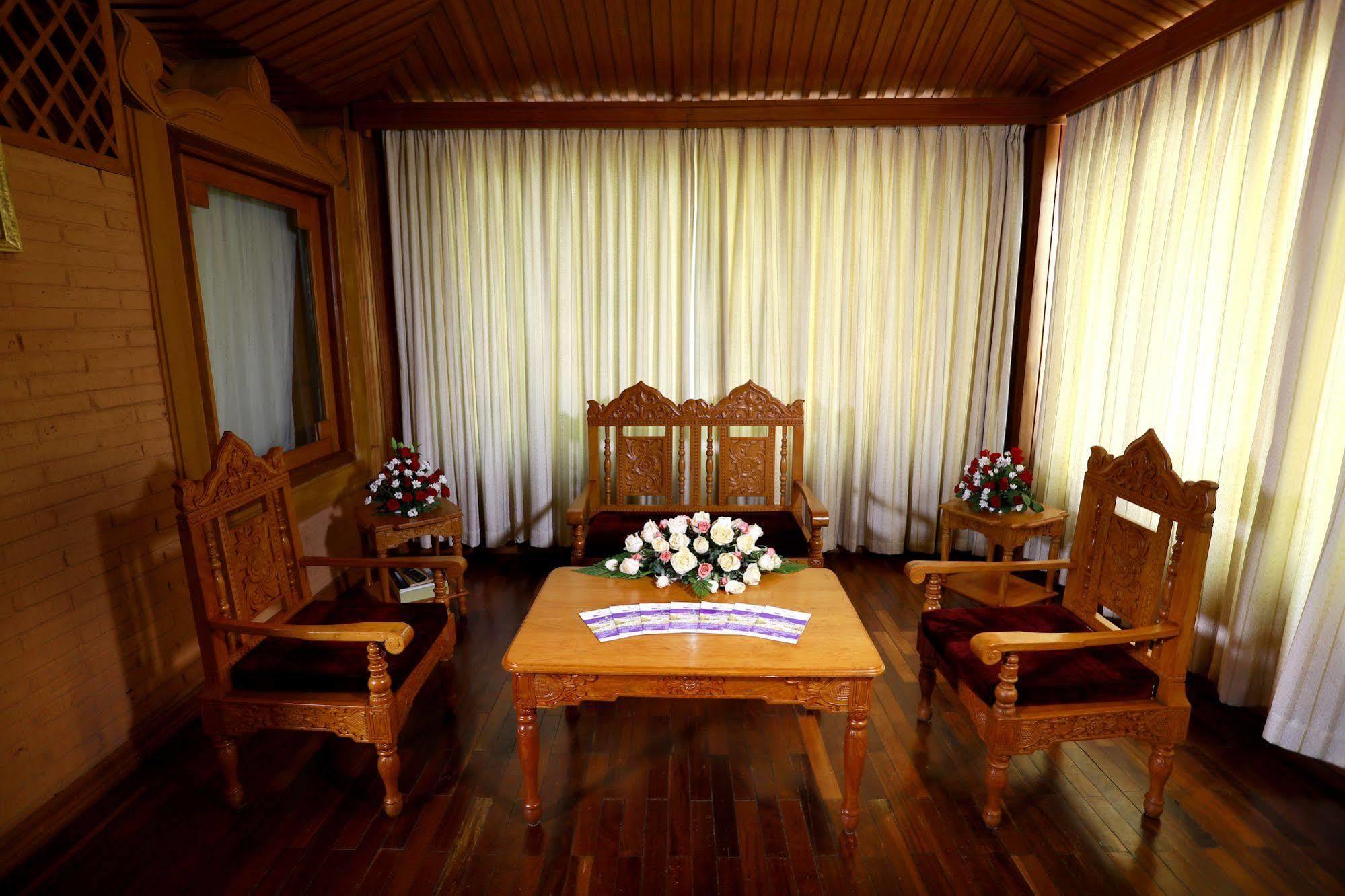 Kma Kaytumadi Hotel Taungoo Εξωτερικό φωτογραφία