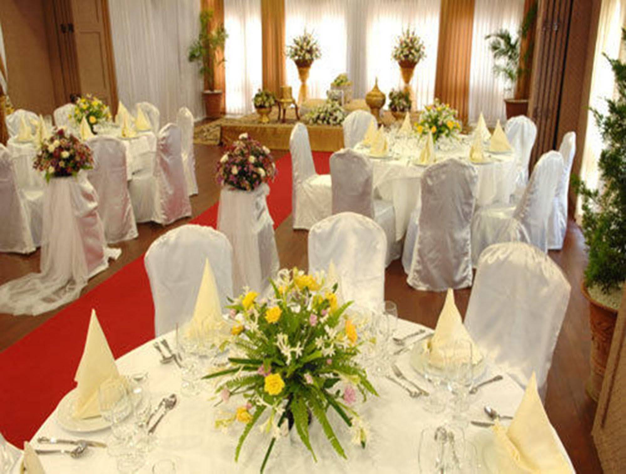 Kma Kaytumadi Hotel Taungoo Εξωτερικό φωτογραφία